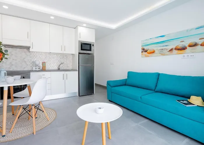 486 B Island Village *