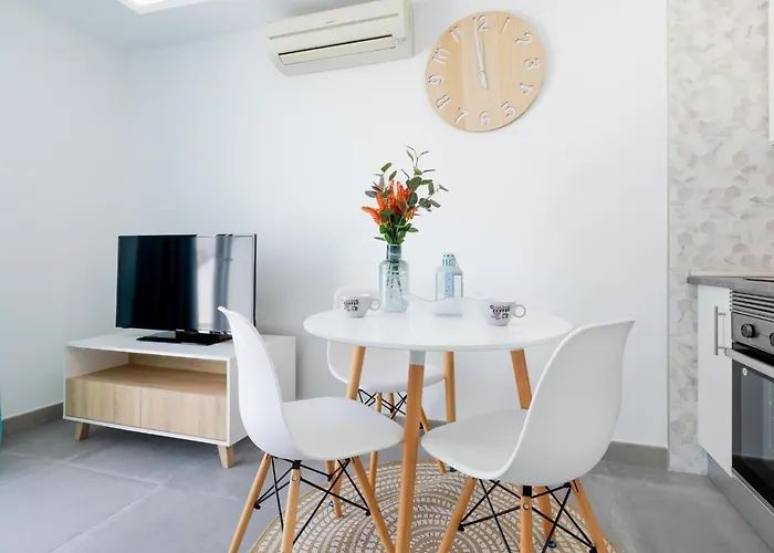 486 B Island Village Apartamento *