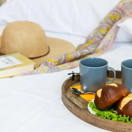 486 B Island Village